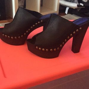 Never worn Charles David clogs